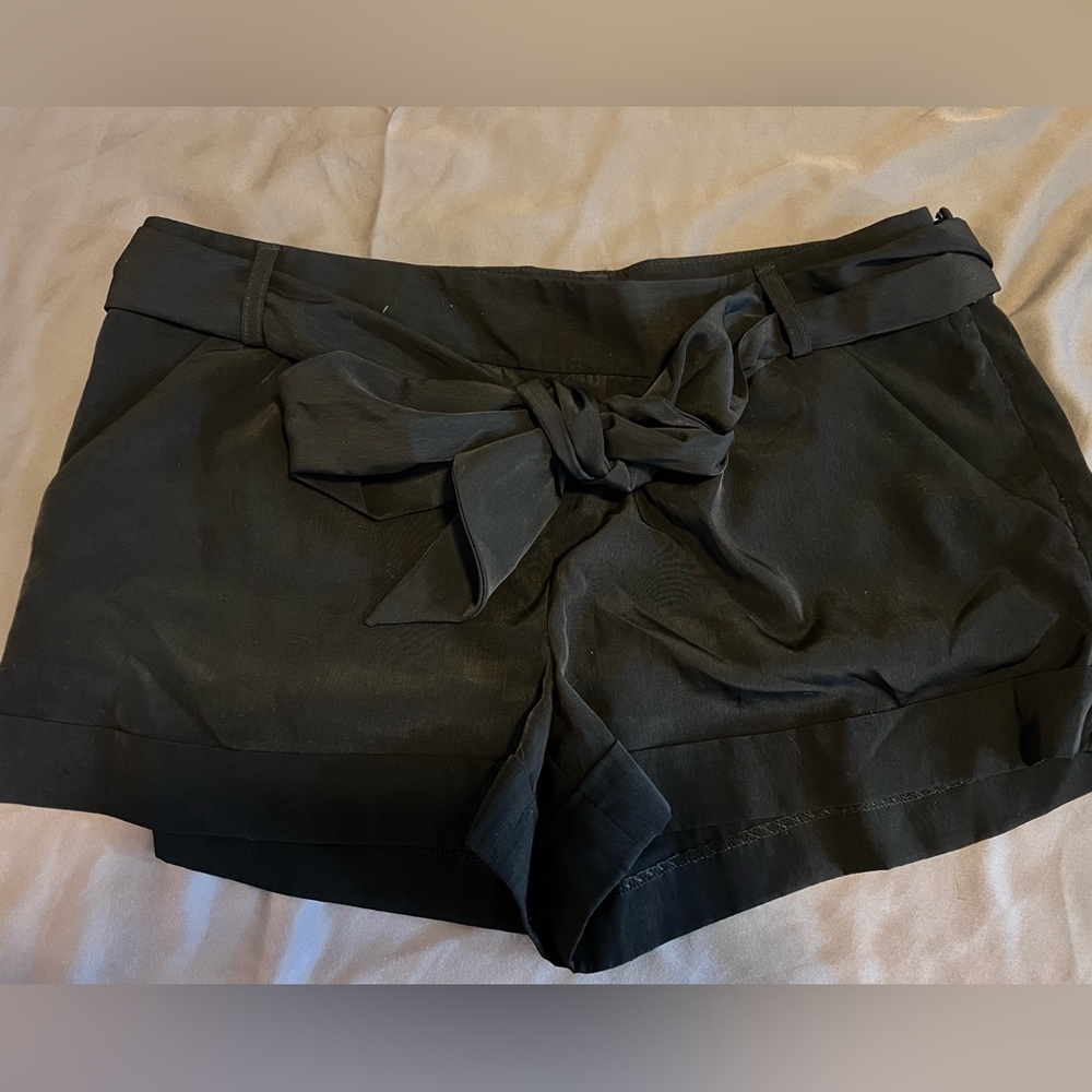 2 pairs of Express dress shorts size 8. Black & light gray